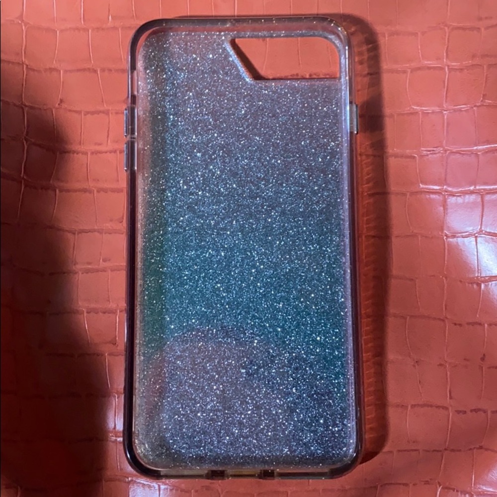iPhone 6/7/8+ case.